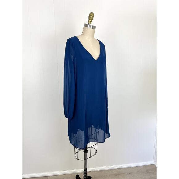 Macys Inc NWT Sheer Sleeve Dress XS Blue Tie Back V Neck Flowy - Picture 3 of 16